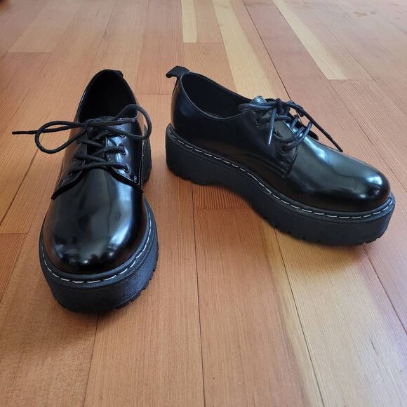 Jellypop ominous black shiny oxford creepers size 7 faux leather goth vampire vi - Picture 1 of 13